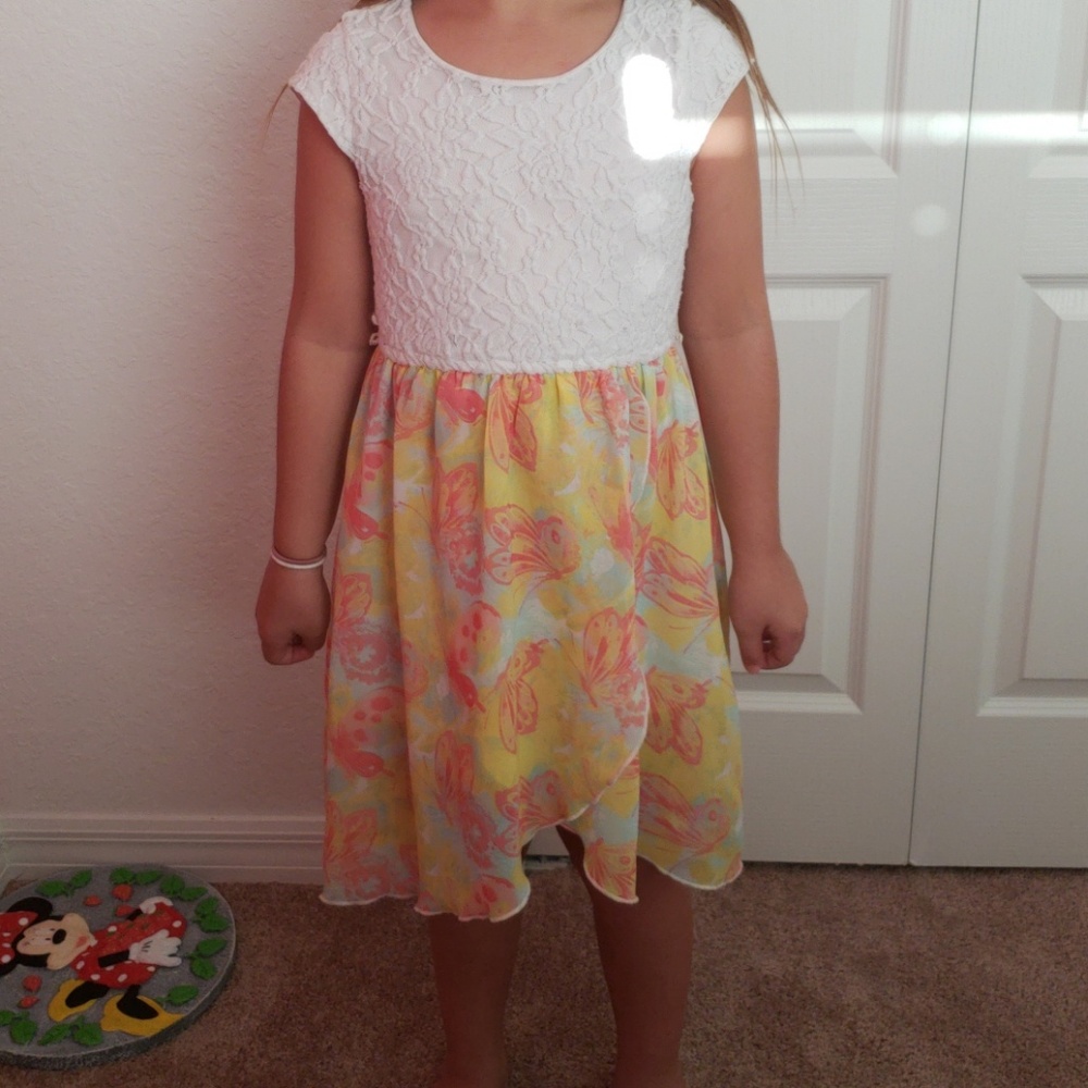 Girls summer dress Size 7/8